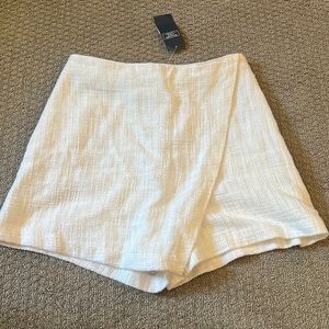 Abercrombie white skort